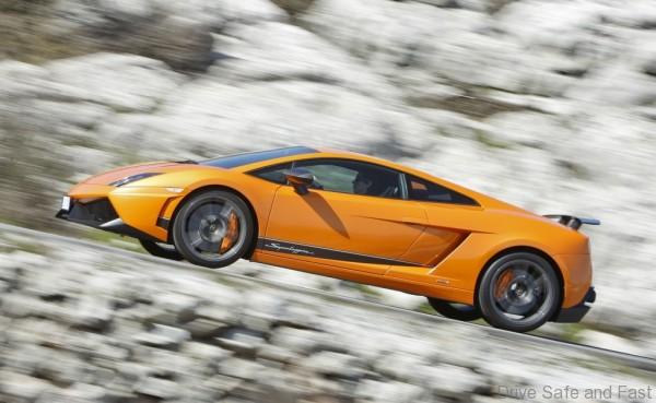 lamborghini_gallardo_lp_570-4_superleggera_3