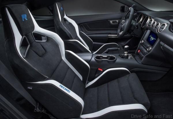 Ford-Mustang_Shelby_GT350R07