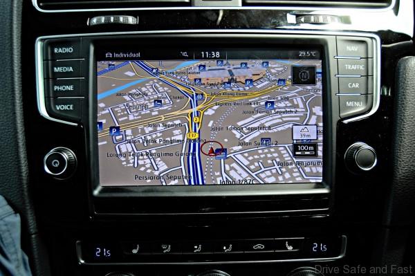 Golf R Navigation