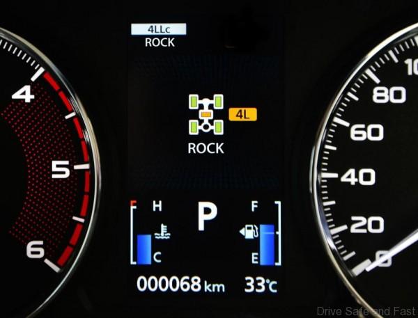 Mitsubishi Pajero Sport6