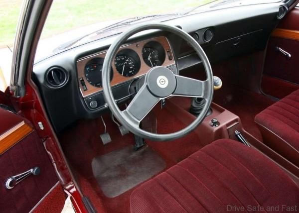 opel_manta_1975_photos_12