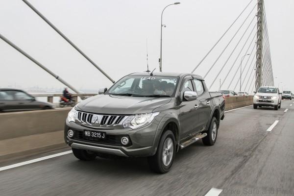 Mitsubishi Triton 2015 (7)