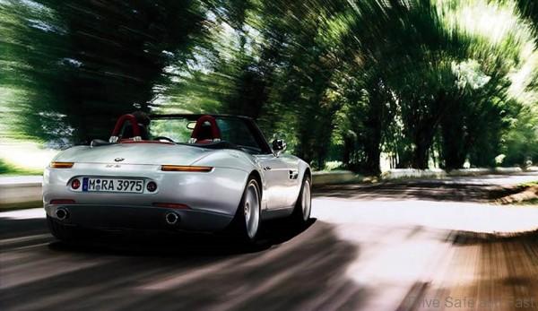 BMW-Z8-James-Bond-Car4
