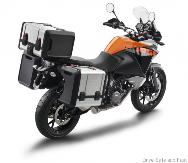 KTM-1050-Adventure-1
