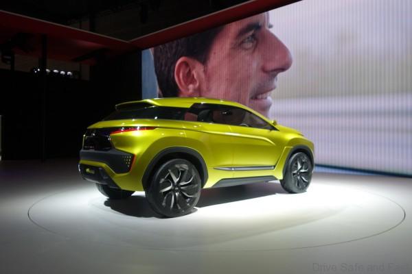 Mitsubishi-ex-Concept-1