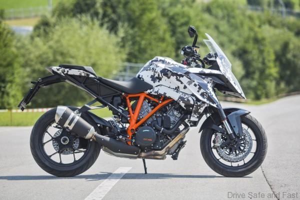 ktm-1290-super-duke-gt_1