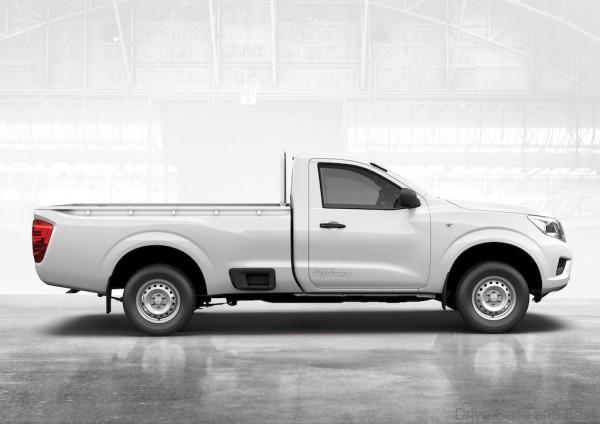 03 All-New NP300 Navara_Single Cab_Side view