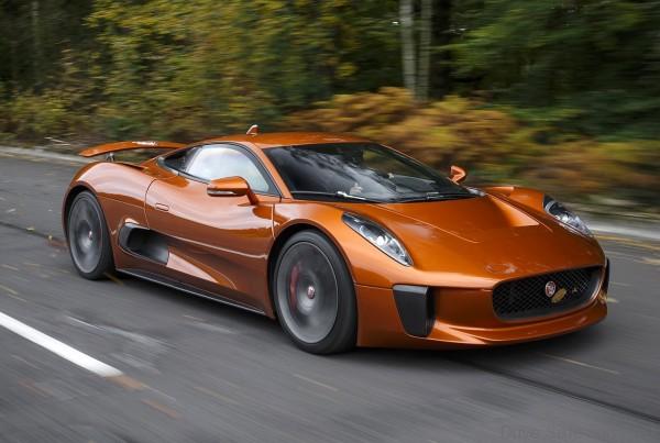 jaguar_c-x75_bond_5