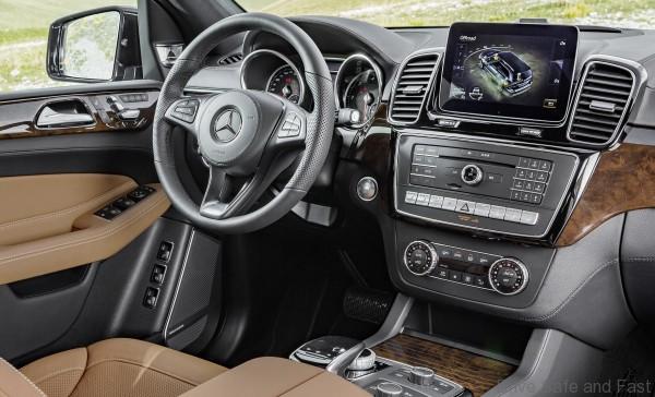 stereo_mercedes-benz_gls