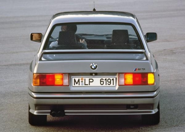 BMW-M3_1987_2