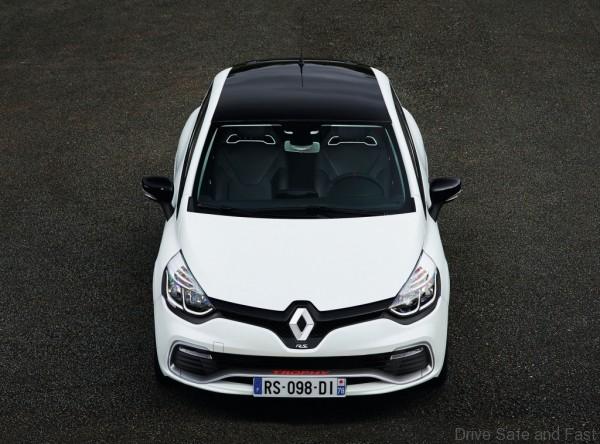 Renault clio RS record track6