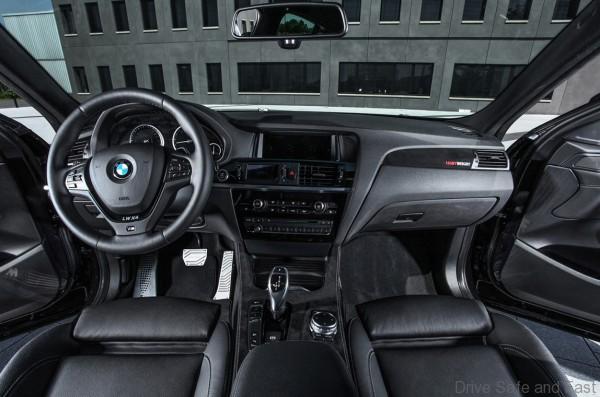 BMW-X4-Static-1