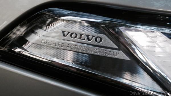 Volvo-XC90- - 16