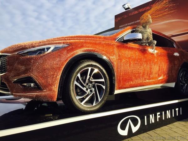 infiniti-makes-an-impression-at-the-london-art-fair-with-q30-car-art-photo-gallery_1