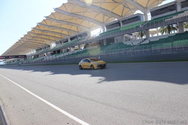 The Megane R.S. in action @ Renault Sport Track Day