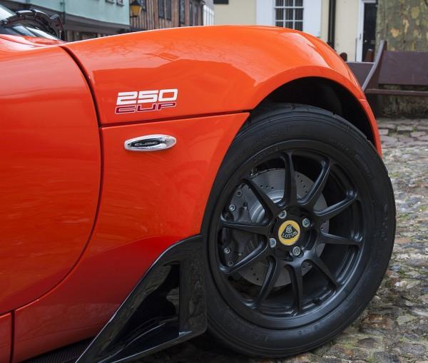 lotus_elise_cup_250_2