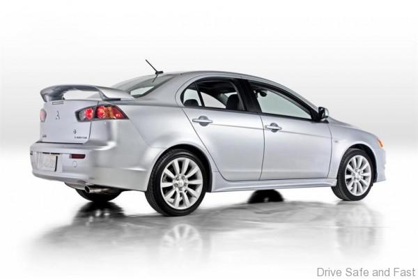 Mitsubishi-Lancer-GT_4