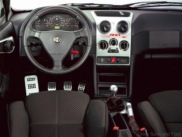 AlfaRomeo_145_Limited500 JTD_2
