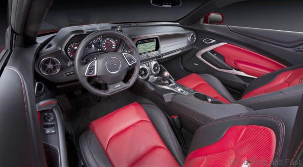 An all-new, driver-focused interior in the 2016 Chevrolet Camaro features performance-optimized ergonomics, including new seats, a new, flat-bottom steering wheel and a new center console designed for easier manual-transmission shifting.
