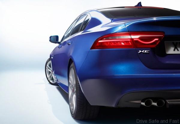 jaguar_xe_5
