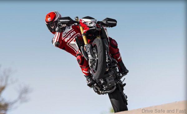 Ducati Hypermotard-939c