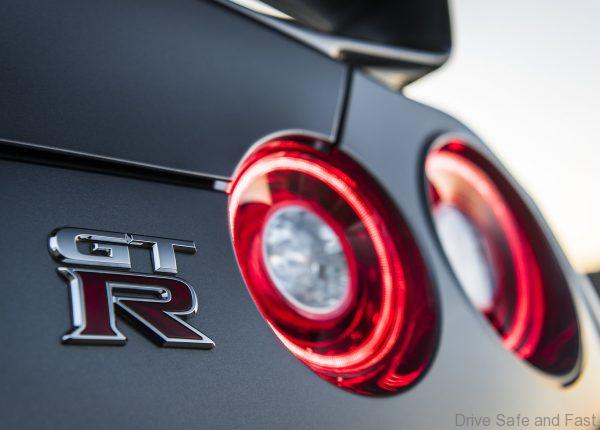 nissan_gt-r_nismo_1