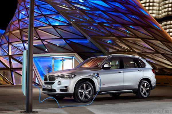 The all-new BMW X5 xDrive40e (4)