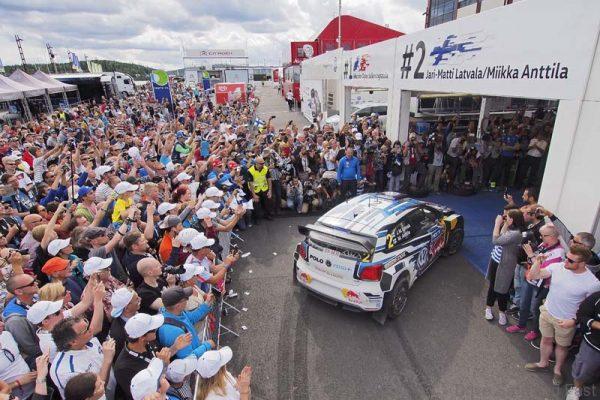 Jari-Matti Latvala (FIN), Miikka Anttila (FIN) Volkswagen Polo R WRC (2015) WRC Rally Finland 2015