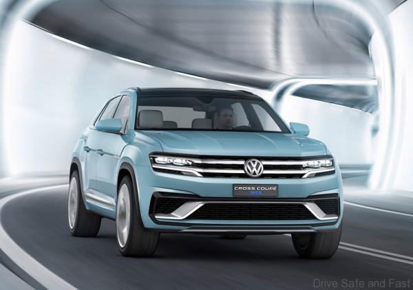 Volkswagen-Cross-Coupe-GTE-Concept-Motion