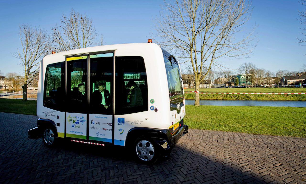 driverless bus1