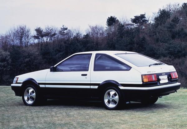 toyota_corolla_levin_1983_2