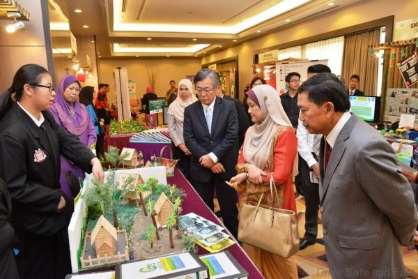 ????????????????????????????????????