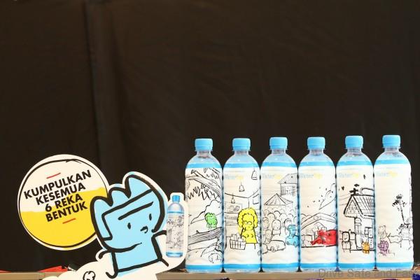 Image 3 - The limited edition Select water2go bottles