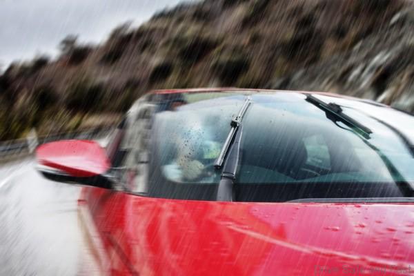 bosch-clear-advantage-wiper-3-lowres