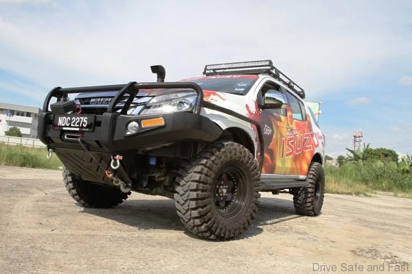 the-isuzu-mu-x-monster-is-set-for-its-debut-in-borneo-safari-2016_2