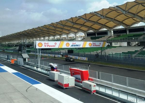 the-malaysian-motogp-provides-excellent-exposure-to-shell-brands-such-as