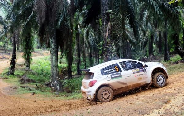 mr16-ketomaa-and-mitsubishi-mirage-apsm_resize