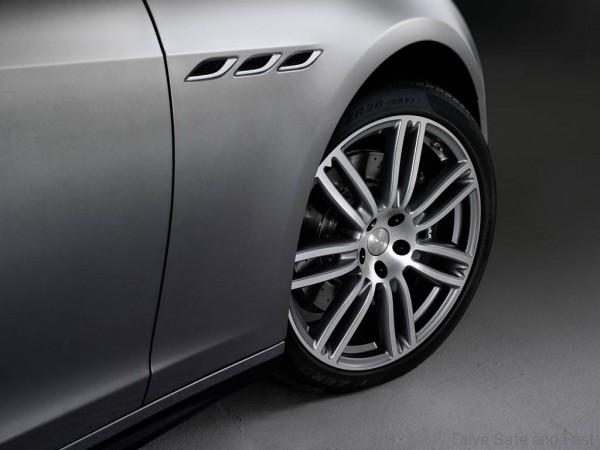 09-maserati-ghibli