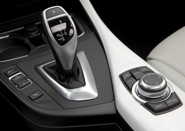 BMW-1-Series_2012_1024x768_wallpaper_4b