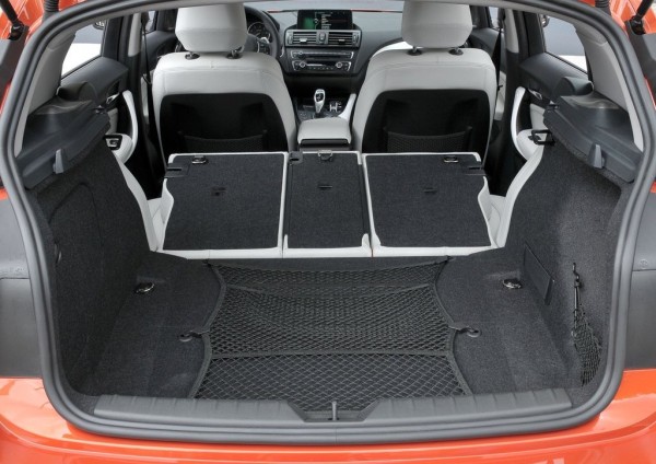 BMW-1-Series_Urban_Line_2012_1024x768_wallpaper_71