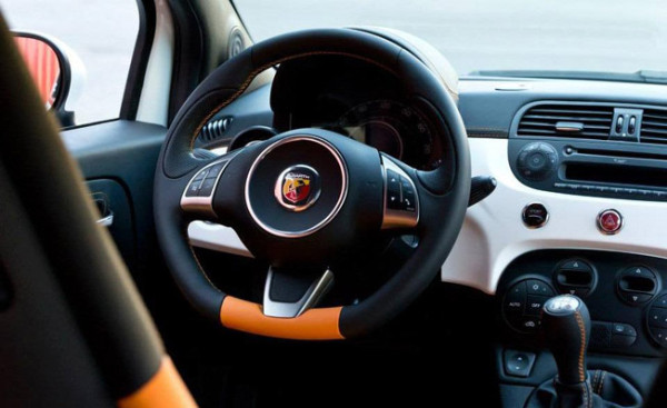 Zender-Abarth-500-Corsa-Stradale-03