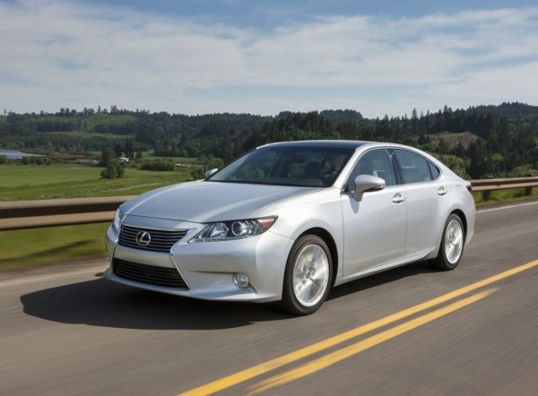 Lexus-ES350_2013_1024x768_wallpaper_04