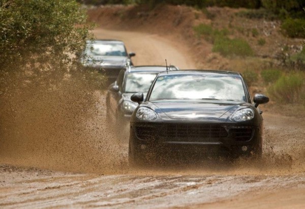 Porsche-Macan-First-production-version-pictures-1302817738