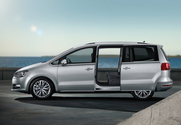 Volkswagen-Sharan_2011_1024x768_wallpaper_11