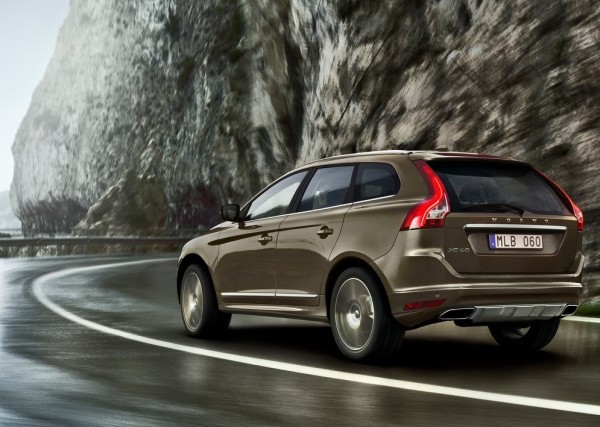 Volvo-XC60_2014_1024x768_wallpaper_12