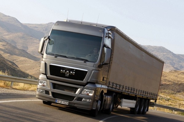 man-truck-test-drive-1