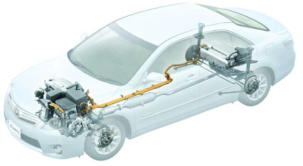 toyota-camry-hybrid-thailand