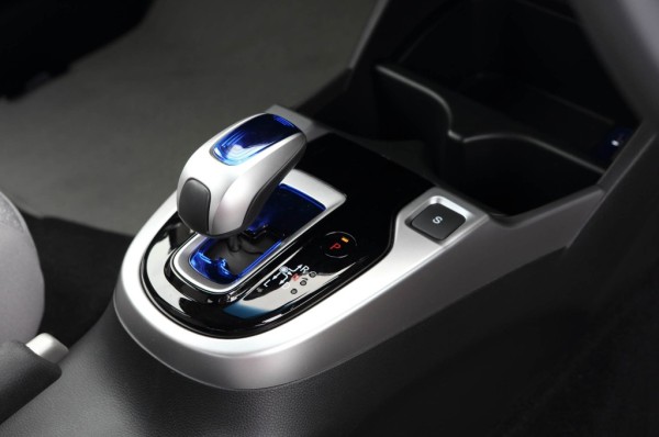 Honda-Fit-front-and-rear-views2