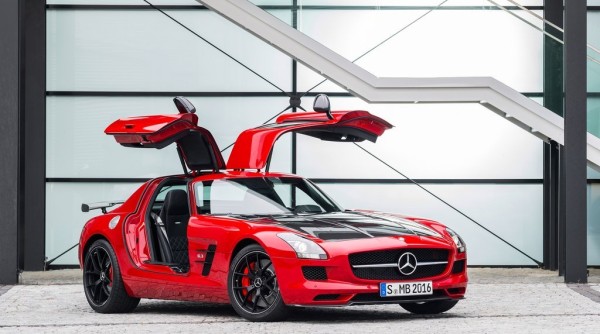 Mercedes-Benz-SLS_AMG_GT_Final_Edition_2014_1024x768_wallpaper_01