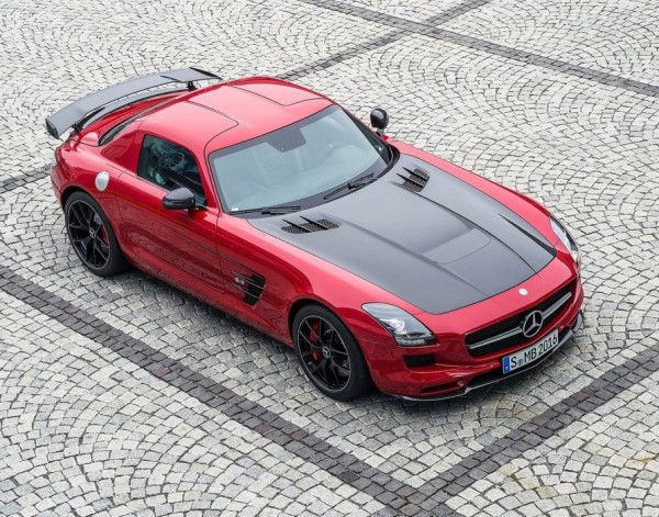 Mercedes-Benz-SLS_AMG_GT_Final_Edition_2014_1024x768_wallpaper_05